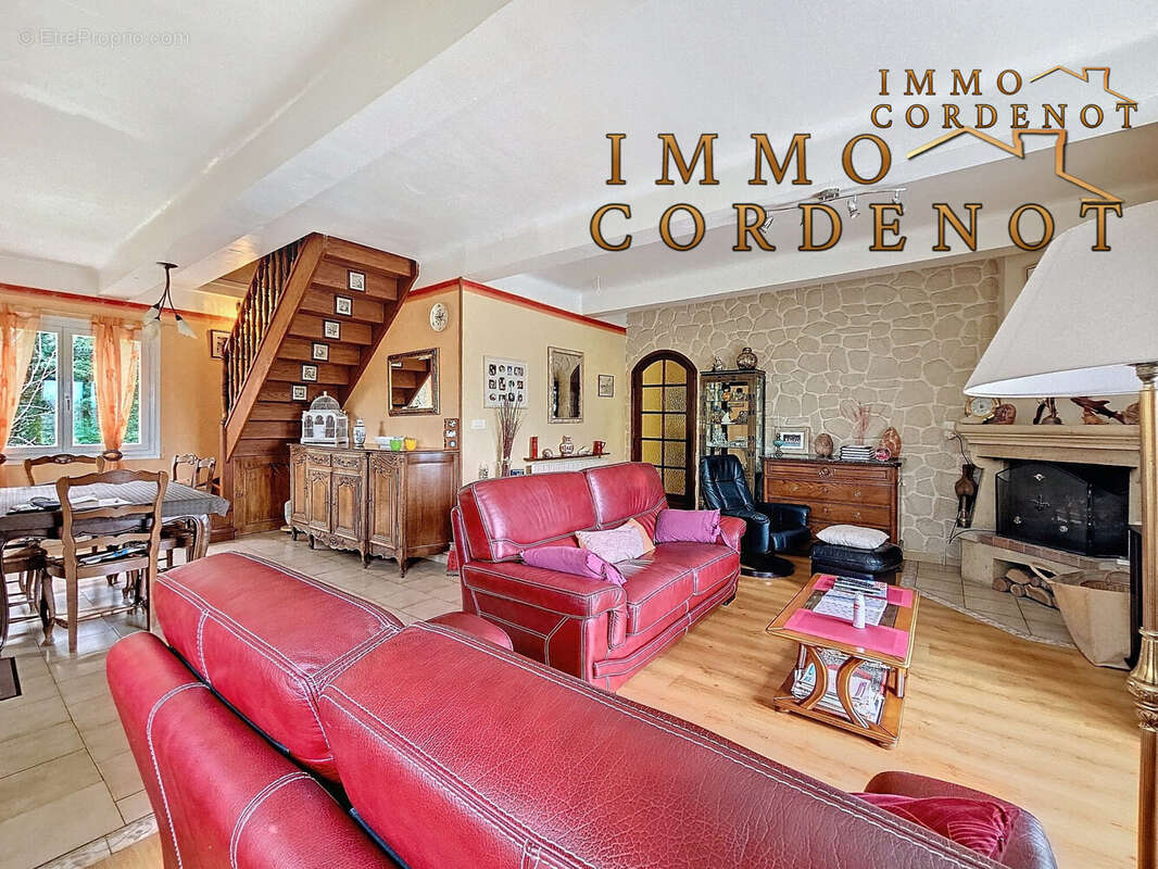 Maison à BESSE-SUR-ISSOLE