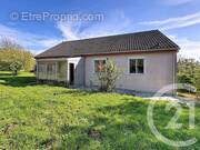 Maison à MONTCEAUX-LES-PROVINS