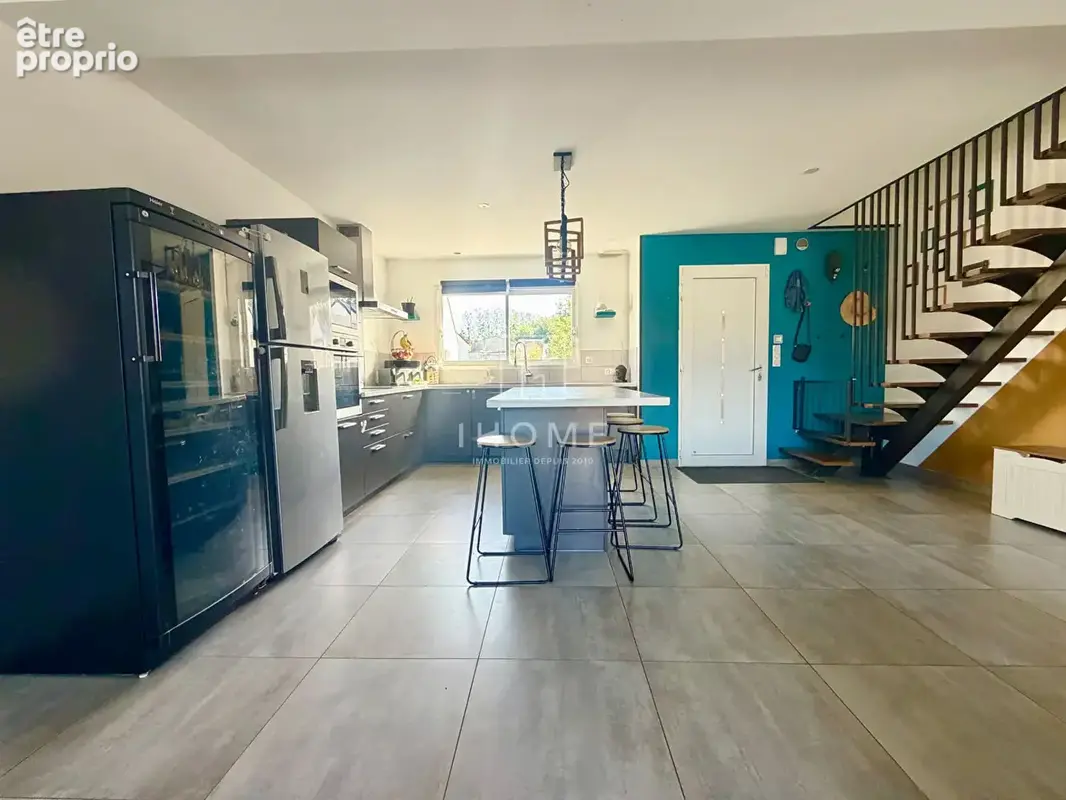 Maison 5 pièces 122 m² à vendre à Ecommoy (72220) - photo 2