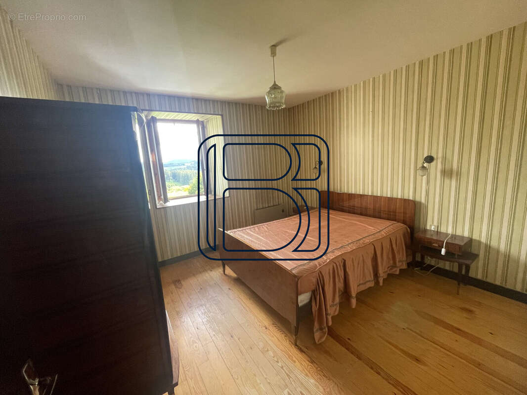 Maison à LA CHAISE-DIEU