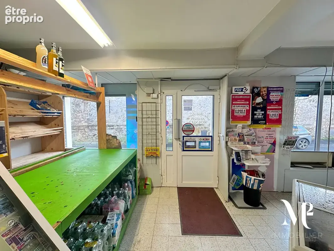 Bar - Tabac - FDJ - Alimentation générale - 230 m² - photo 3
