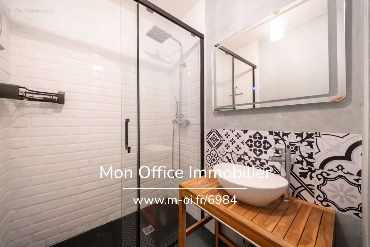 Référence : 6984-RVF - Appartement T2 - Secteur St Jérôme - photo 4