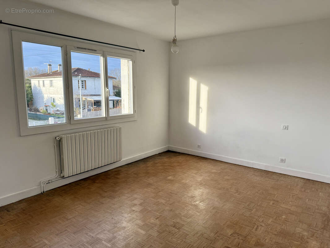 Maison à VILLENEUVE-SUR-LOT