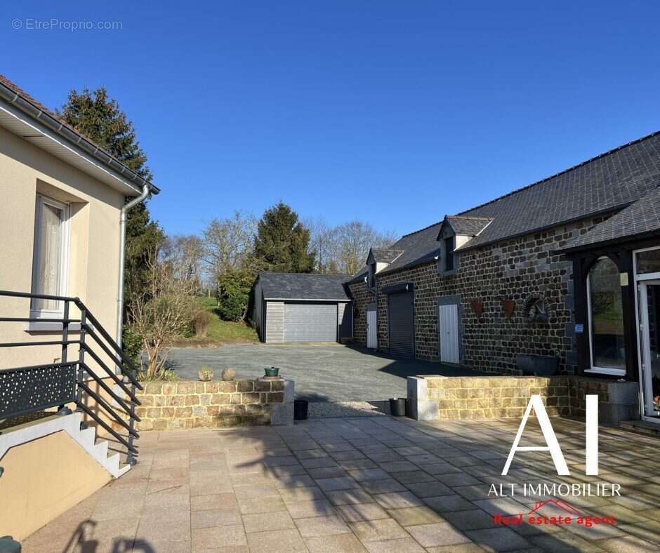 Maison à LA FERTE-MACE