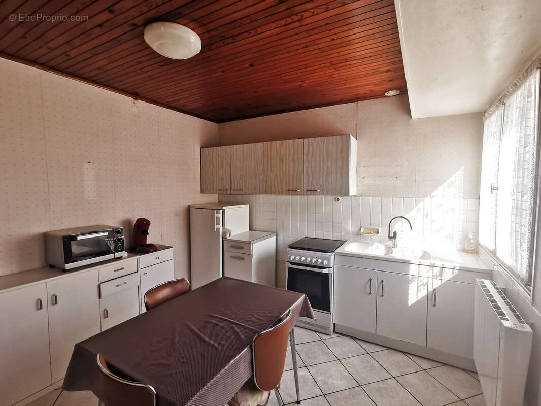 Maison à MONTALIEU-VERCIEU