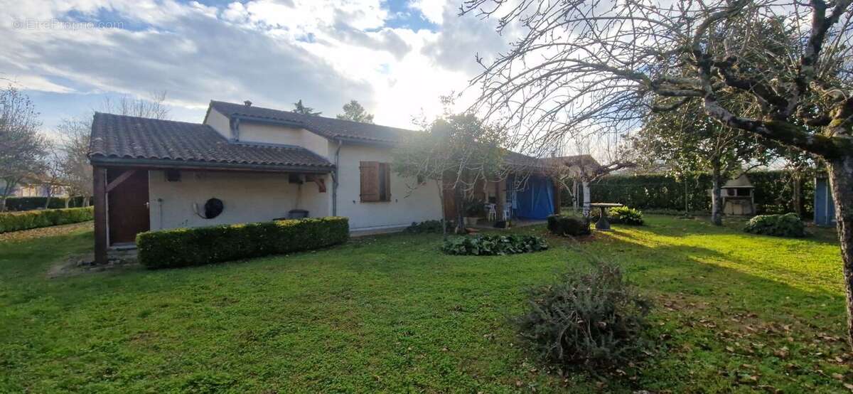 20251215154747 - Maison à BOUSSENS