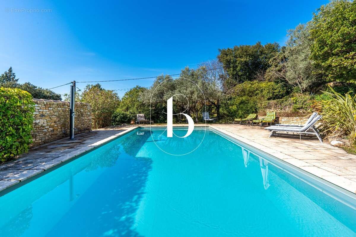 Maison à GOUDARGUES