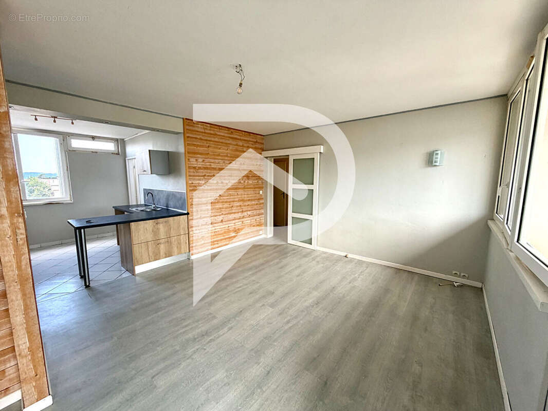 Appartement Mourenx 4 pièces 76 m² - photo 4