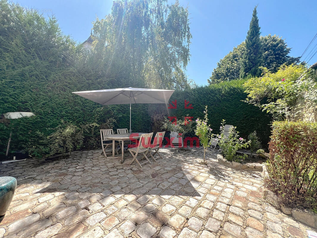 Maison à MEULAN