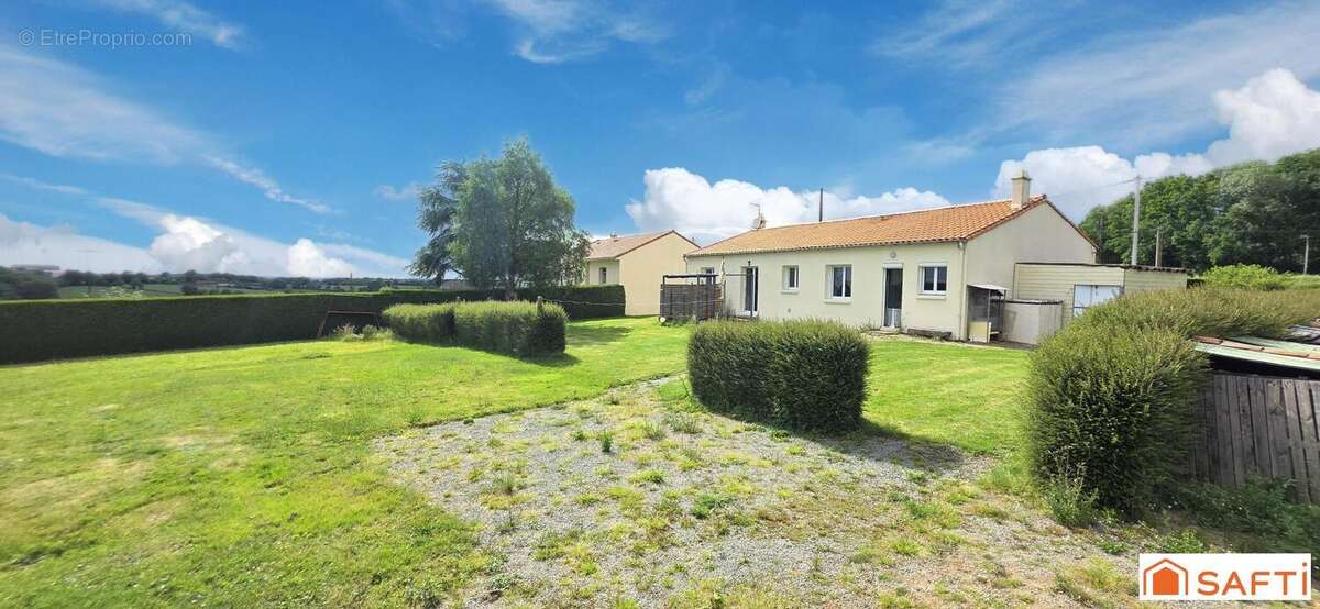Photo 2 - Maison à SAINT-PIERRE-DU-CHEMIN