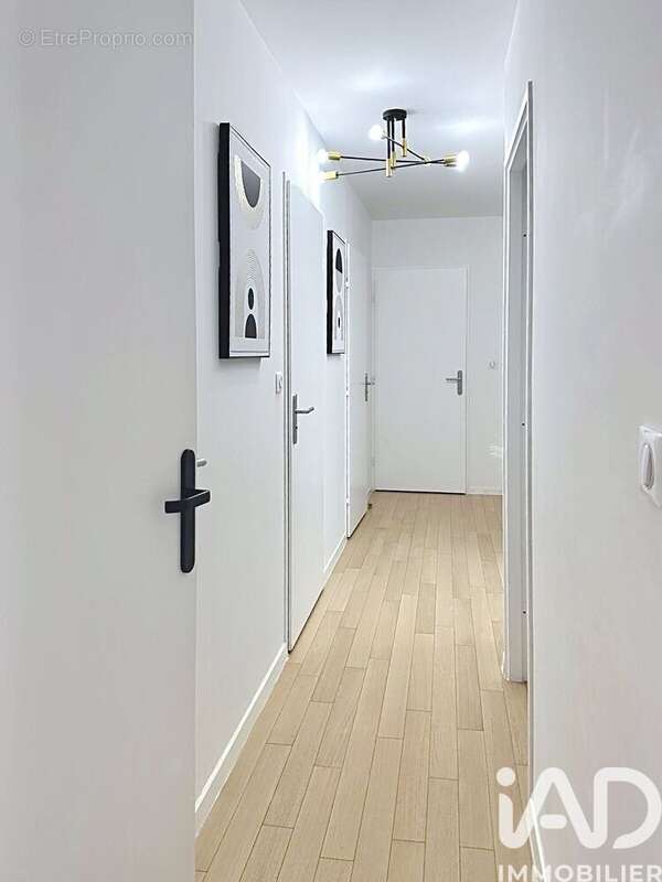 Photo 9 - Appartement à RUEIL-MALMAISON