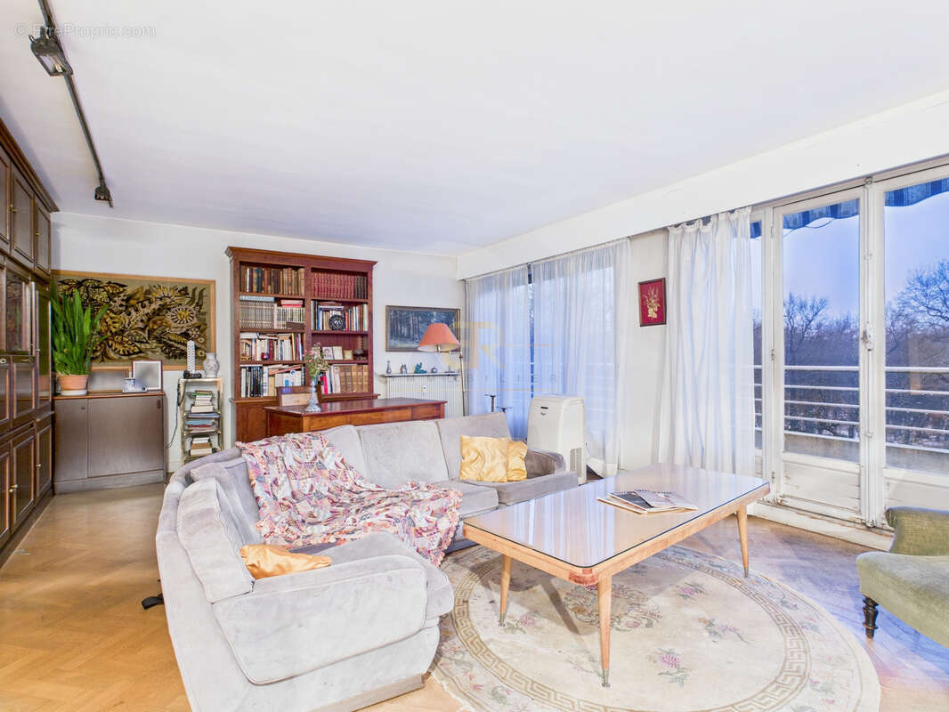 Appartement à FONTENAY-SOUS-BOIS