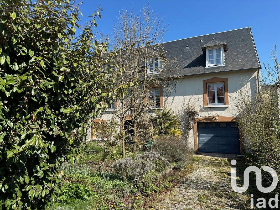 Photo 1 - Maison à SAINT-JEAN-LE-THOMAS
