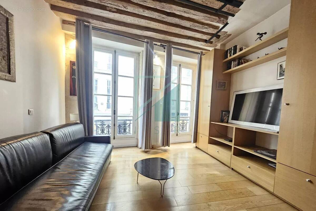 Appartement à PARIS-6E