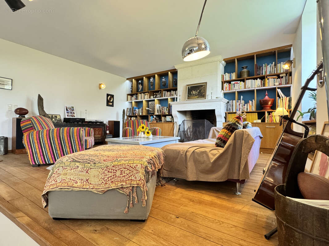 Maison à SALLES-DE-BARBEZIEUX