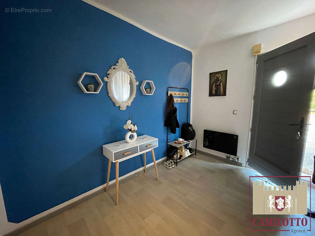 Appartement à FAVEROLLES