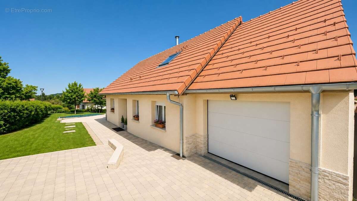 Maison à MORTEAU