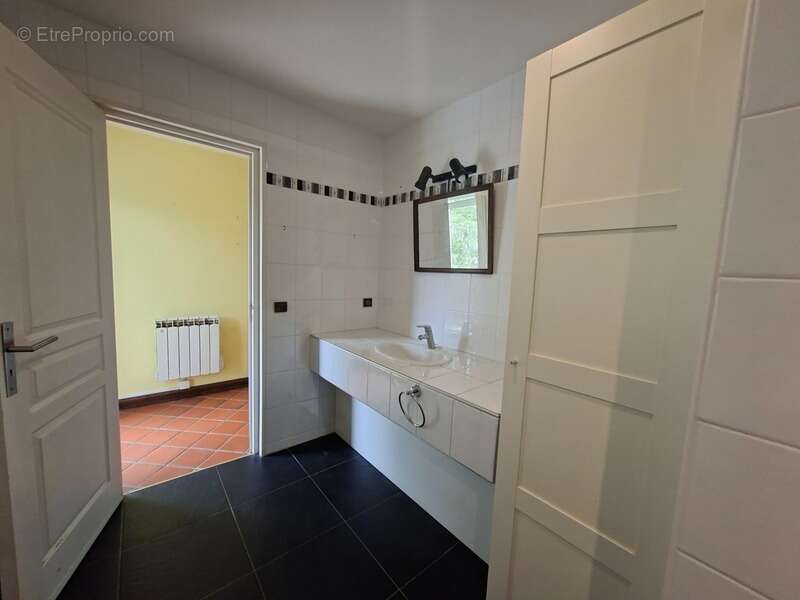 Maison à MONTPON-MENESTEROL