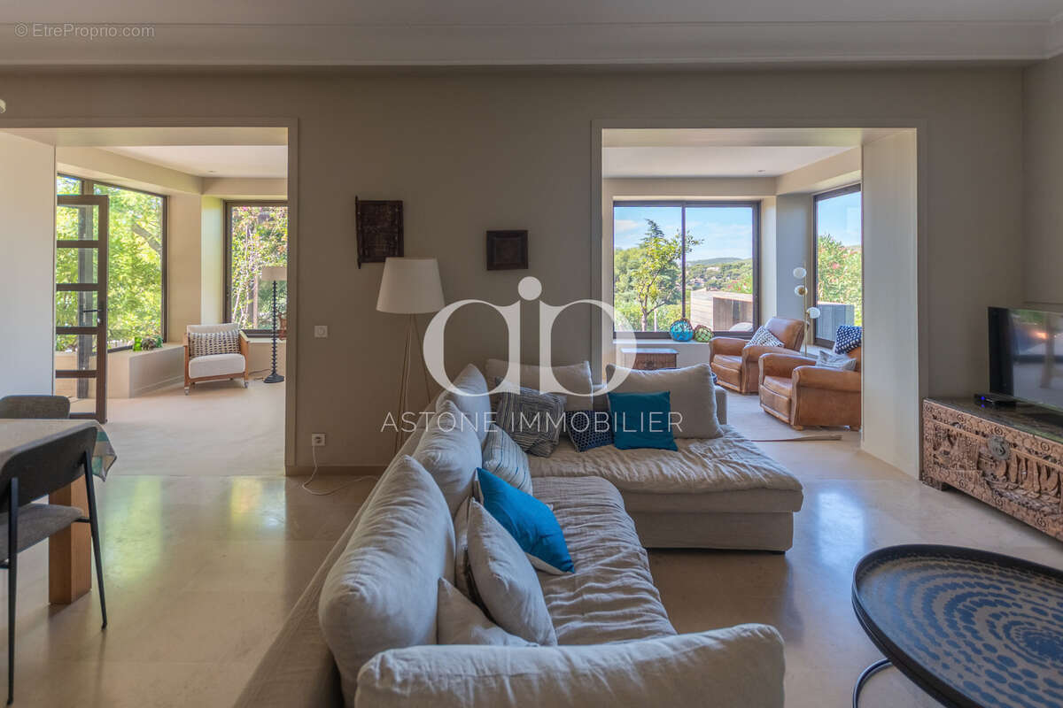 Appartement à CASSIS