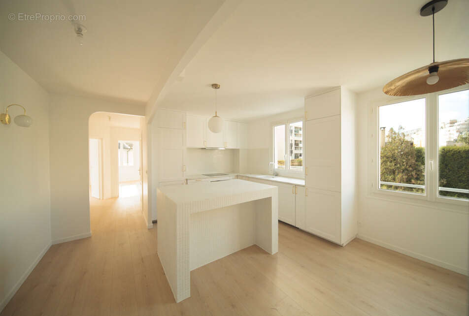 Appartement à ISSY-LES-MOULINEAUX