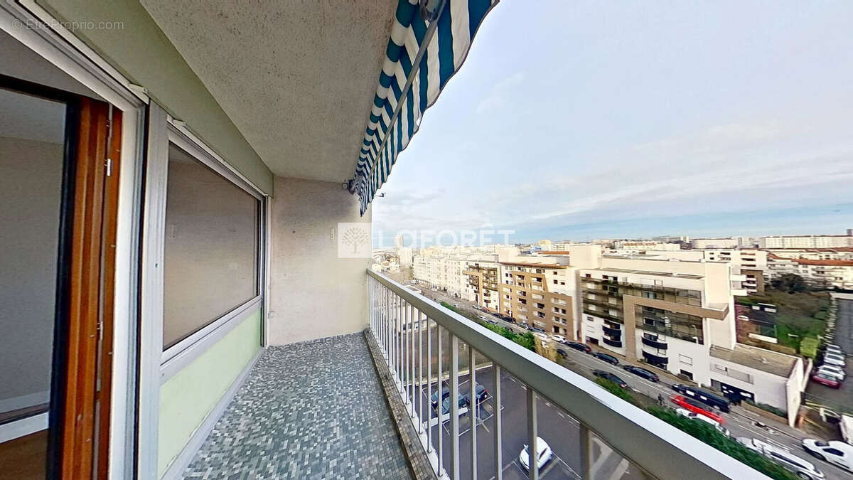 Appartement à LYON-8E