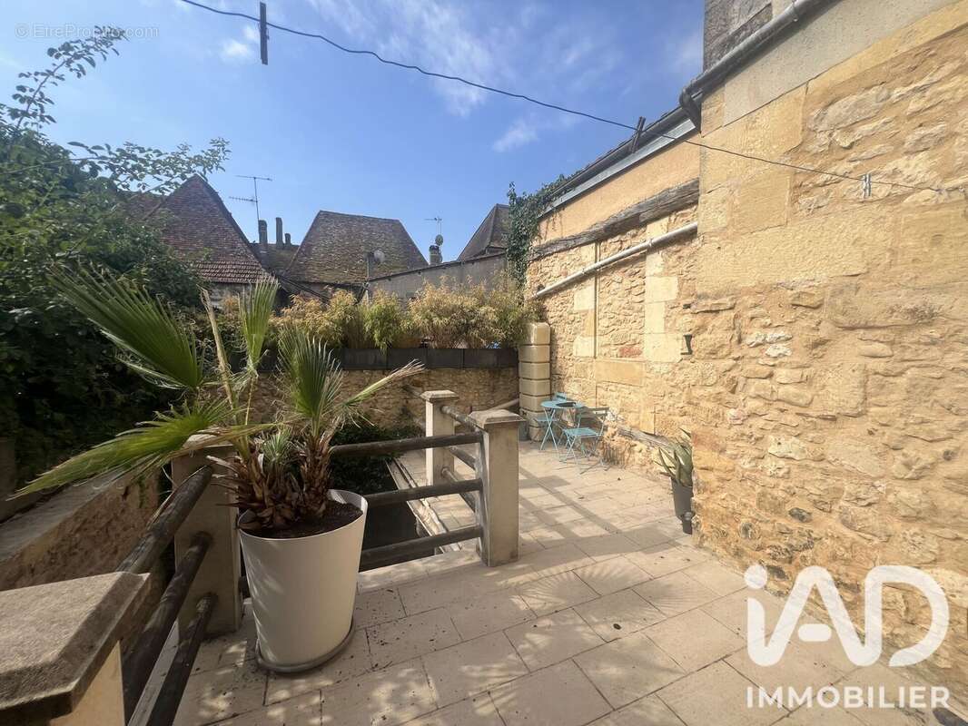 Appartement 70 m² à Lalinde  - photo 4