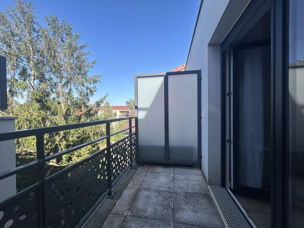 Appartement à BOIS-D'ARCY