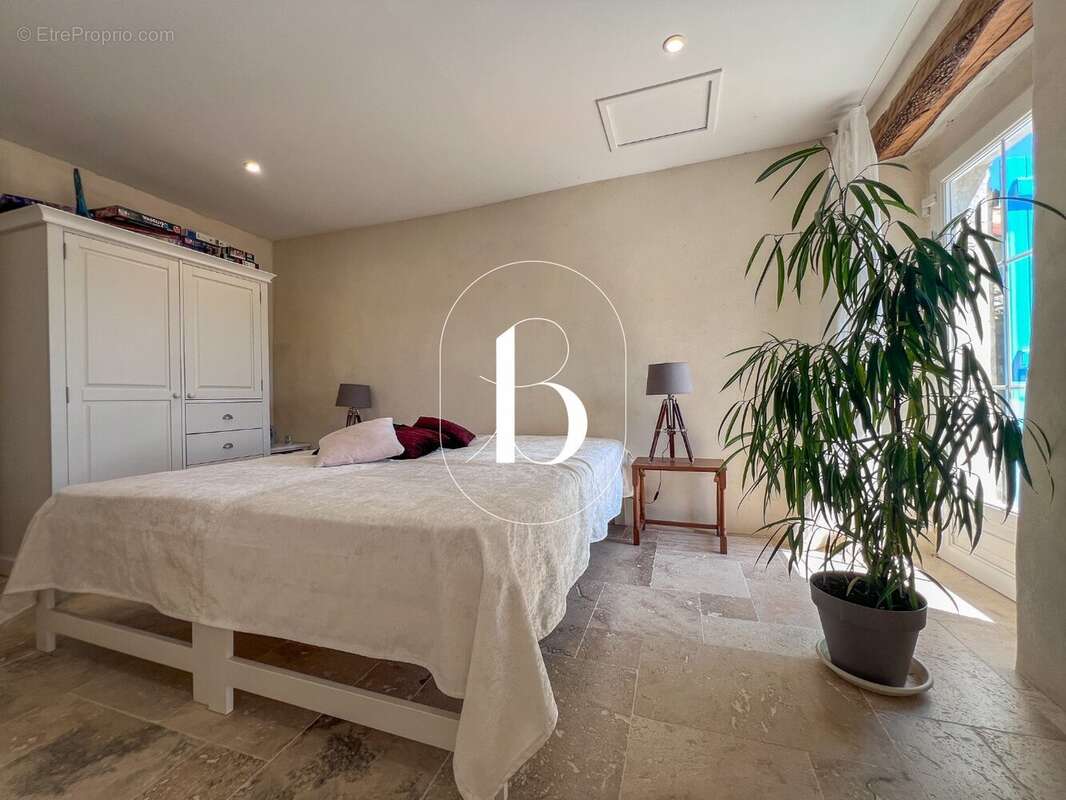 Maison 160 m² à Barjac  - photo 25