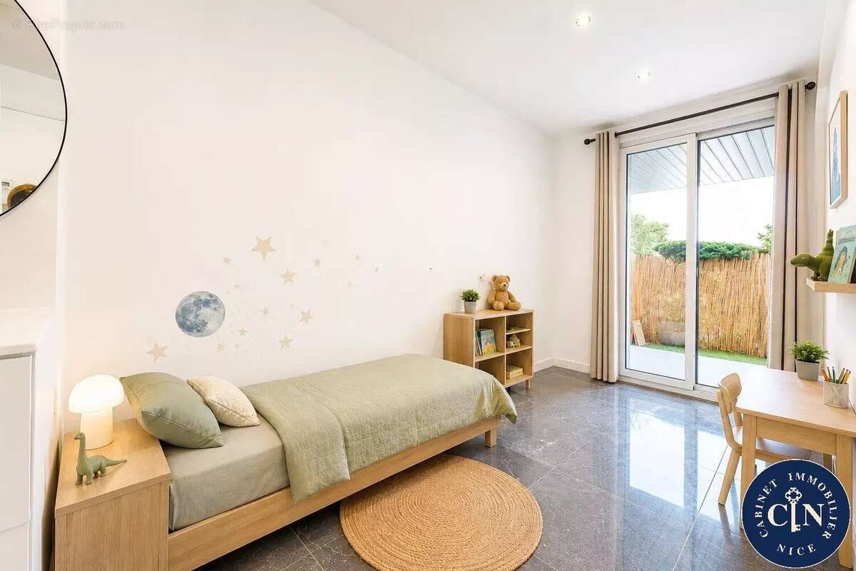 Appartement 61 m² à Nice  - photo 7