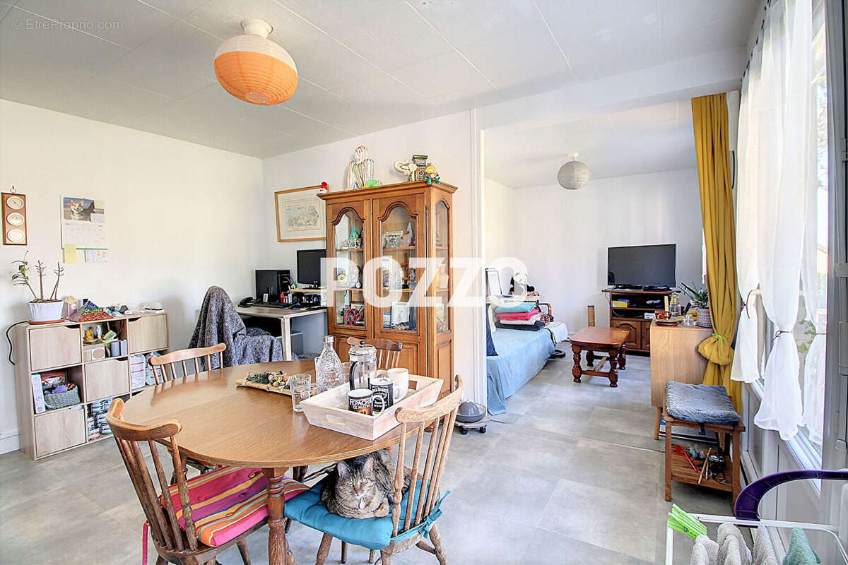 VENTE : appartement F3 (71,92 m² Carrez) à GRANVILLE - photo 4