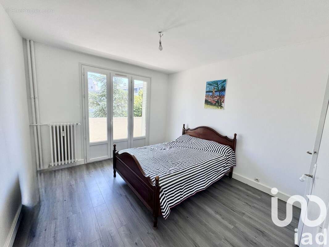 Photo 4 - Appartement à SAINT-ETIENNE