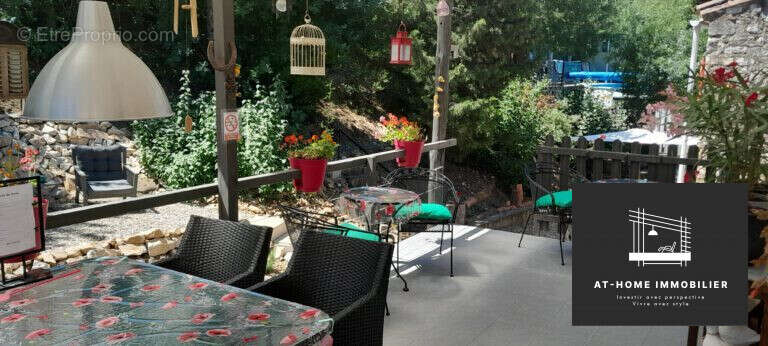 Maison à PRADES-SUR-VERNAZOBRE