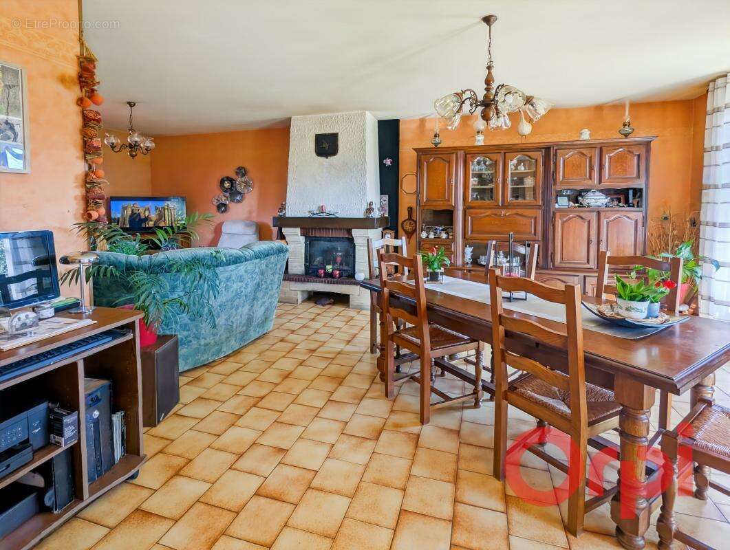 Maison à VALLENAY