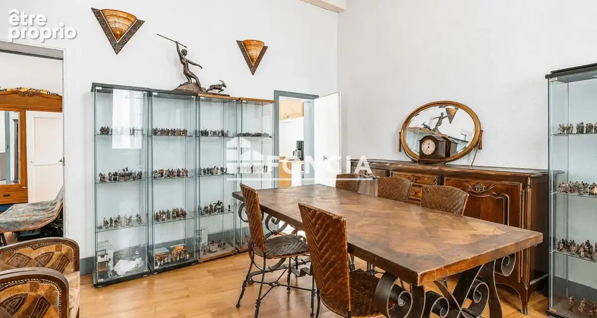 Montpellier Écusson — Bel appartement T4 de 90 m² au cœur du patrimoine historique - photo 3