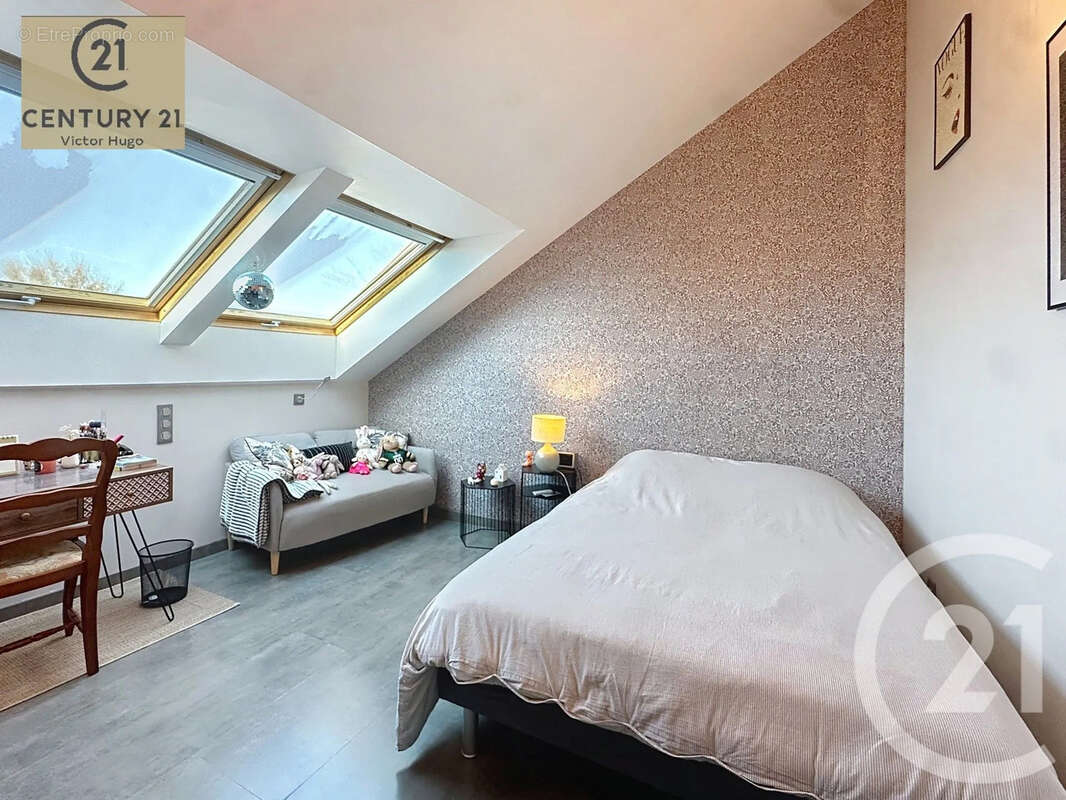 Maison à AIXE-SUR-VIENNE