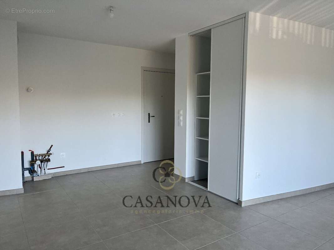 Appartement à CASTELNAU-LE-LEZ