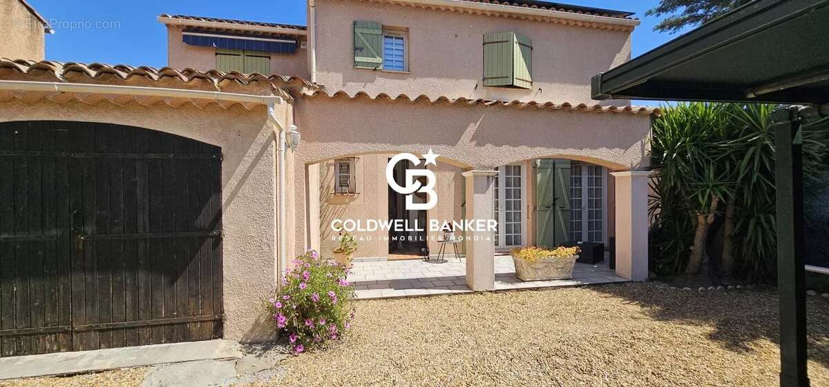 Maison à FREJUS