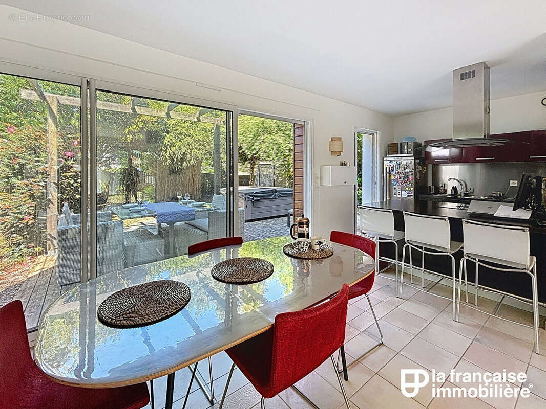 Maison à CHATEAUGIRON