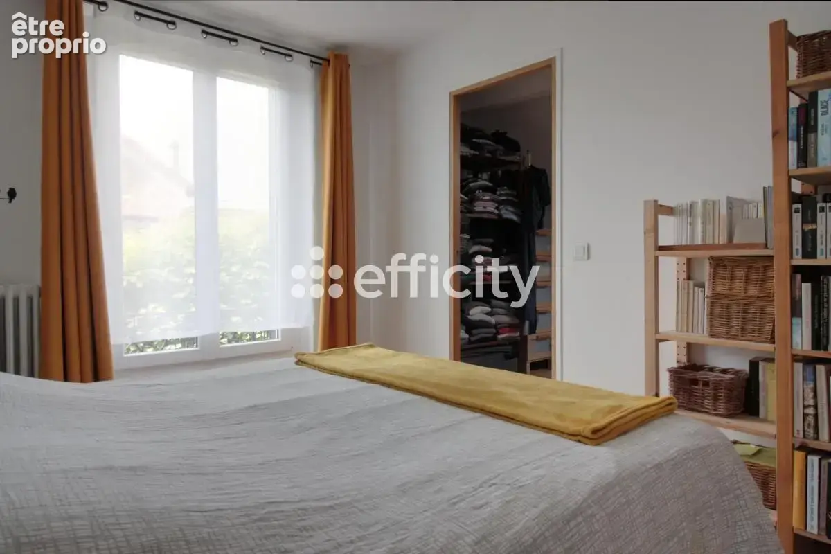 Maison 6 pièces 112 m² à vendre à Chelles (77500) - photo 12