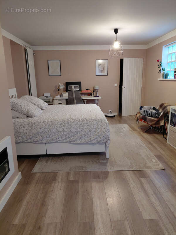 Maison à RIS-ORANGIS