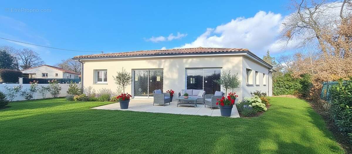 Maison à VILLAUDRIC