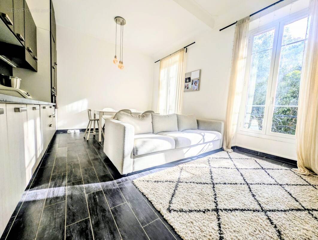 Appartement à MENTON
