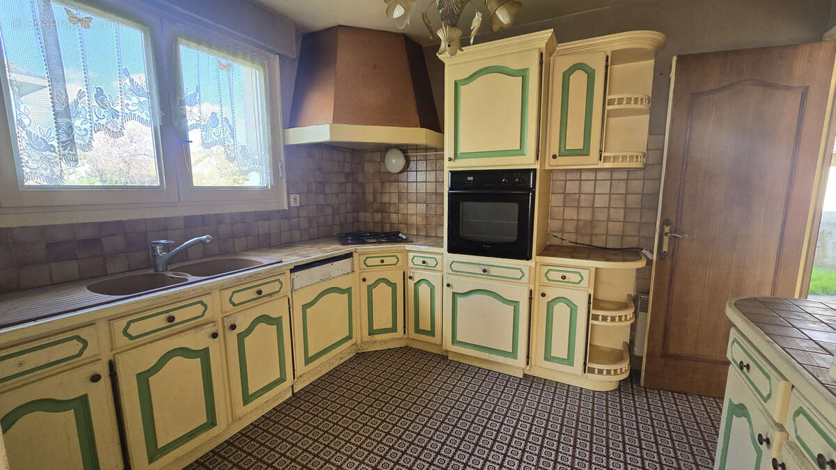 Maison à LIMOURS