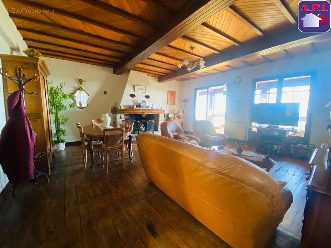 Maison à CARLA-BAYLE