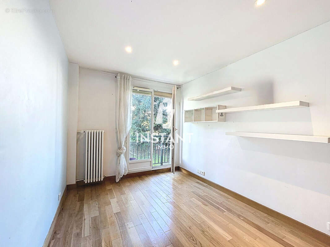 Appartement à NOGENT-SUR-MARNE