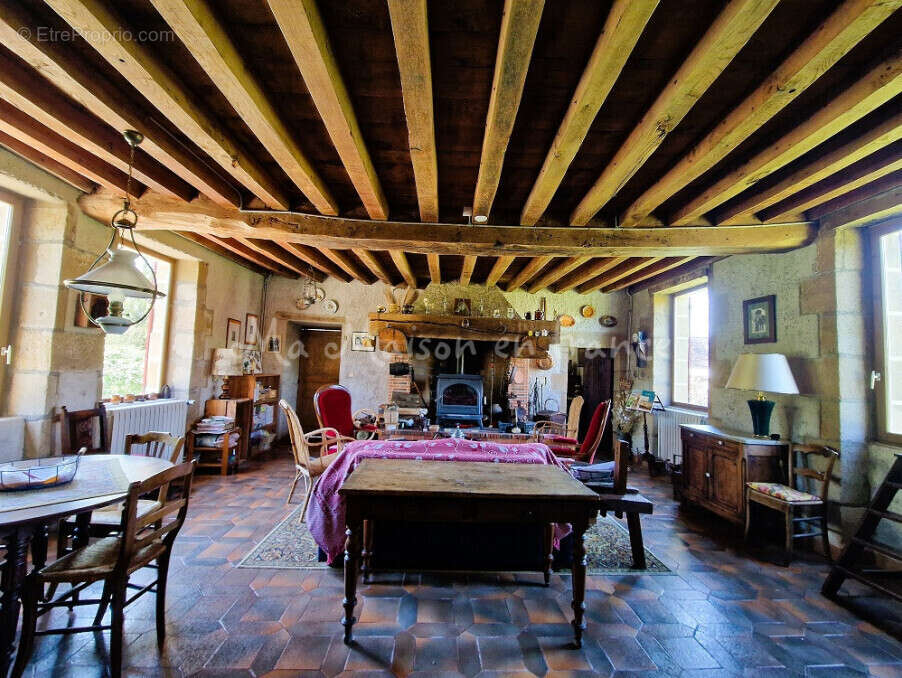 Maison à BOURBON-L&#039;ARCHAMBAULT