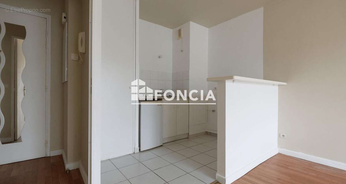 Appartement à CORBEIL-ESSONNES