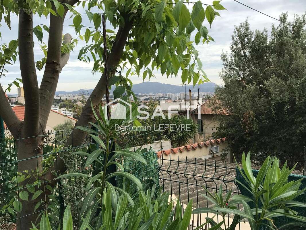 Photo 2 - Maison à MARSEILLE-15E