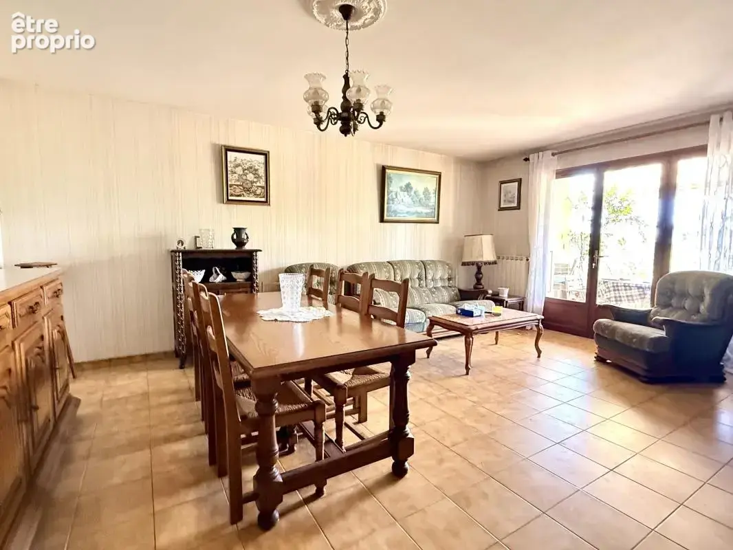 Maison traditionnelle avec vue panoramique sur Les Pyrénées - photo 2