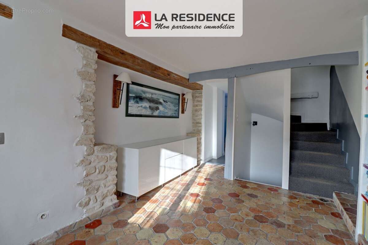 Maison 185 m² à Aulnay-Sur-Mauldre  - photo 6